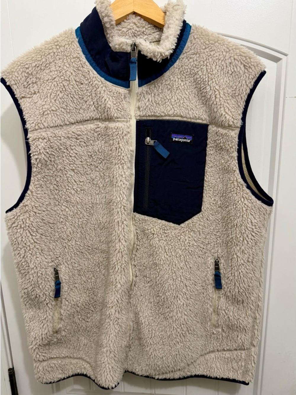 Patagonia Men's Retro-X Deep Pile Fleece Vest, Size XXL, Ivory X Blue, 23048
